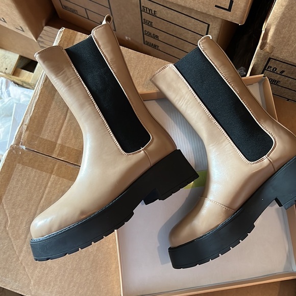 Billini latte Addie boots - Picture 3 of 8